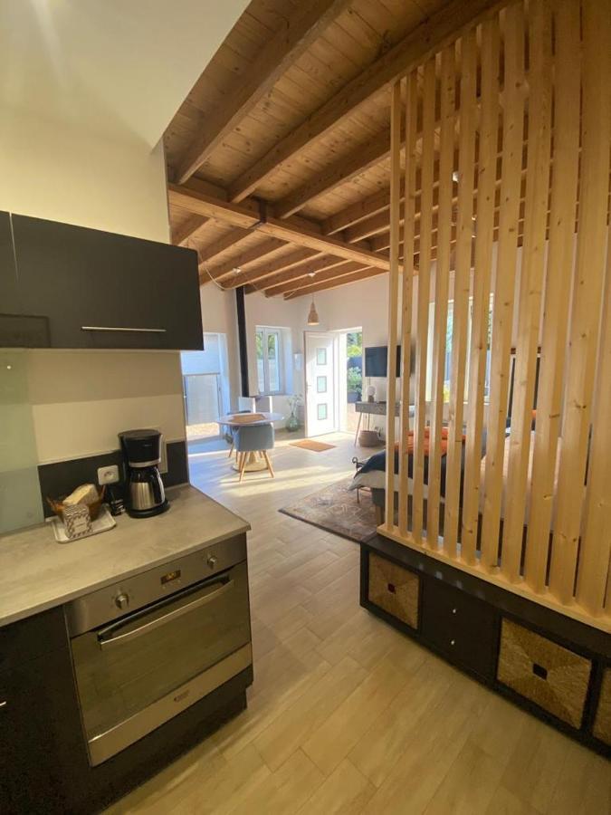 A La Belle Etoile Appartement Montbrison Buitenkant foto